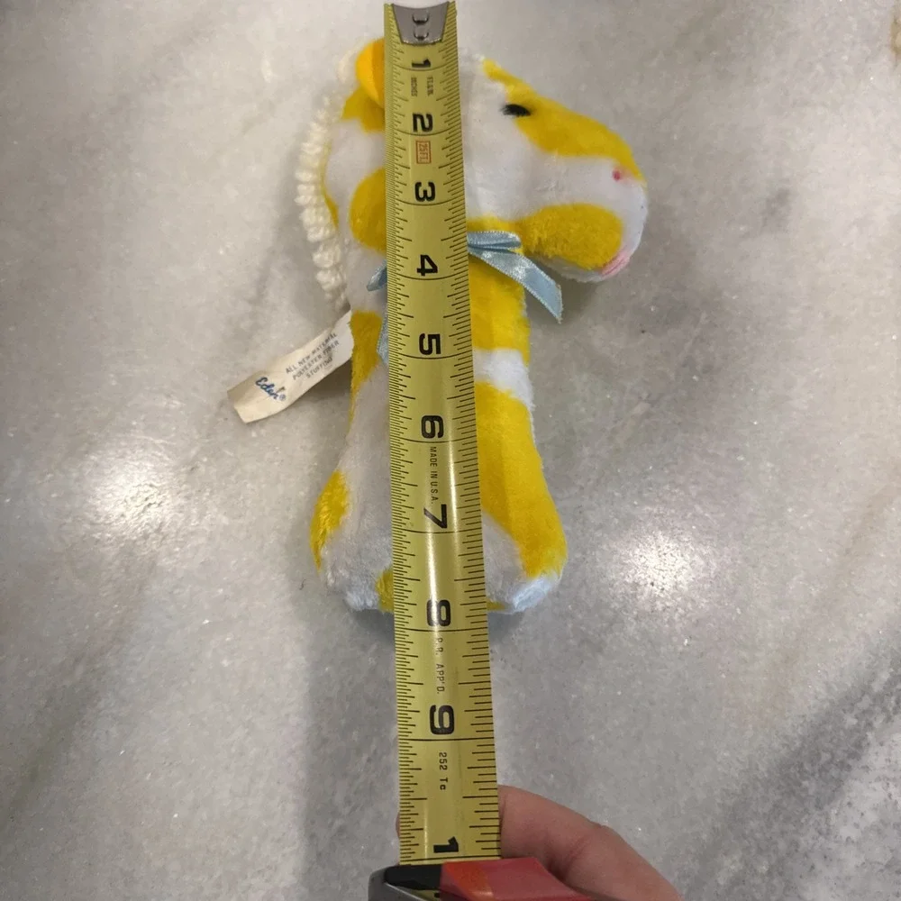 Vintage 1980's Eden Giraffe Plush Rattle‎